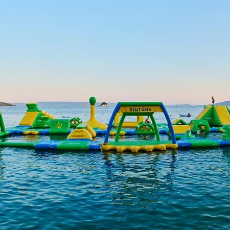 Amadria Park Trogir - Mobile Homes 2 * סגט ווראנייצה
