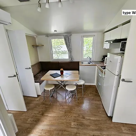 Amadria Park Trogir - Mobile Homes 2 Сегет-Враниця